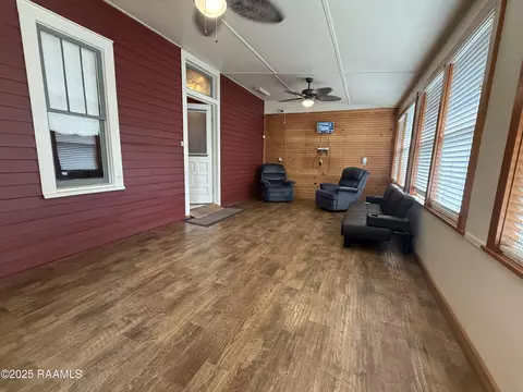 Exterior - 121 N 9th St, Eunice, LA 70535 photo 6 of 6