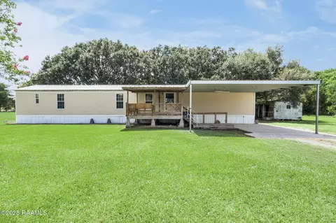 10916 Shanna Dr, Abbeville, LA 70510