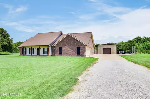9475 Grand Prairie Hwy, Church Point, LA 70525