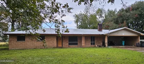 152 Savoie Ln, Grand Coteau, LA 70541
