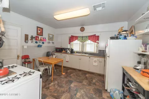 Kitchen - 301 N 5th St, Eunice, LA 70535 photo 1 of 2