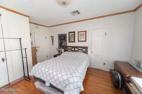 Bedroom - 301 N 5th St, Eunice, LA 70535 photo 3 of 4