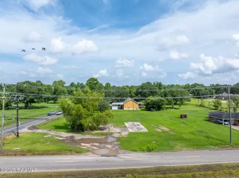 1153 Tolson Rd, Lafayette, LA 70508