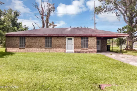 1102 Macho Grande St, New Iberia, LA 70560