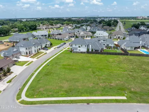 100 102 Sonoma Way, Lafayette, LA 70508