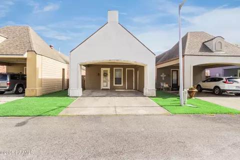 109 Destin Dr, Lafayette, LA 70506