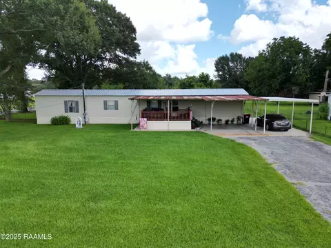 719 Wagon Trail Rd, Carencro, LA 70520