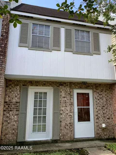 1310 Dulles Dr #C, Lafayette, LA 70506