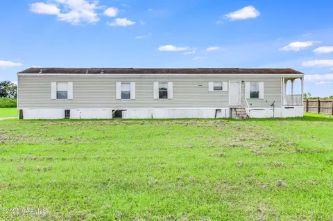 4807 Albert Rd, Erath, LA 70533