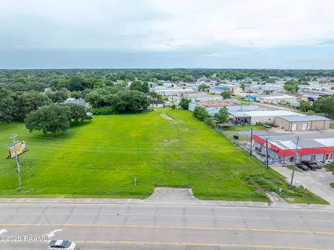 3200 W Pinhook Rd, Lafayette, LA 70508