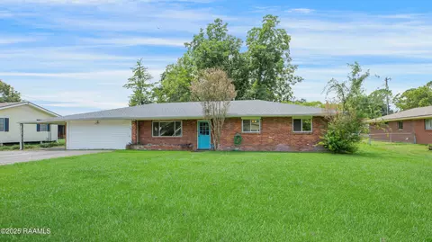 203 Felicie Dr, Lafayette, LA 70506