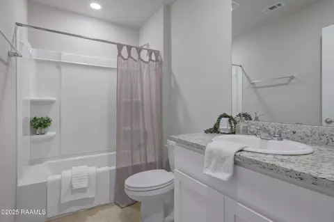 Bath - 242 Cane Run Ct, Duson, LA 70529 photo 2 of 2