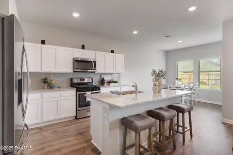 Kitchen - 242 Cane Run Ct, Duson, LA 70529 photo 2 of 2