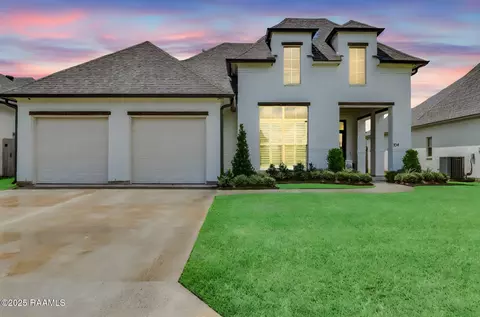 104 Sleeply View Dr, Broussard, LA 70518