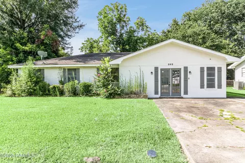202 Walter Dr, Lafayette, LA 70501