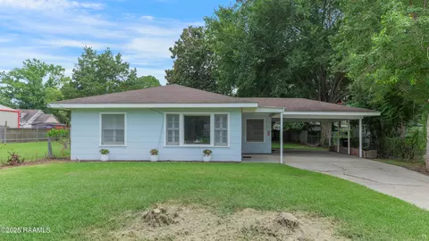 411 Edward St, New Iberia, LA 70563