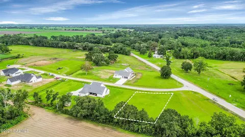 5316 Belvedere E Dr, Youngsville, LA 70592