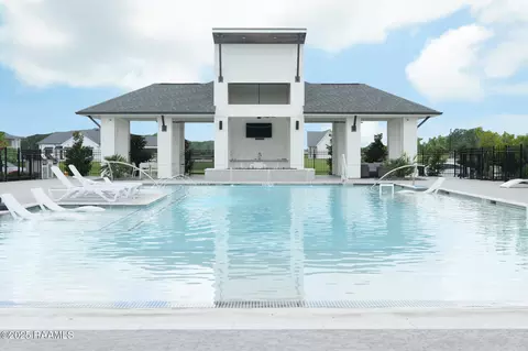 Exterior - 409 Bozeman Trl, Scott, LA 70583 photo 2 of 2
