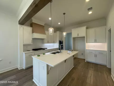 Kitchen - 409 Bozeman Trl, Scott, LA 70583 photo 1 of 2