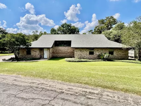 3936 Bayou Blvd, New Iberia, LA 70563
