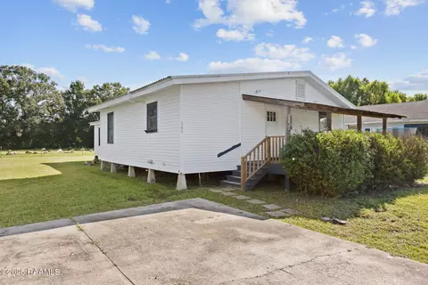 116 Rougeau Rd, Lafayette, LA 70508