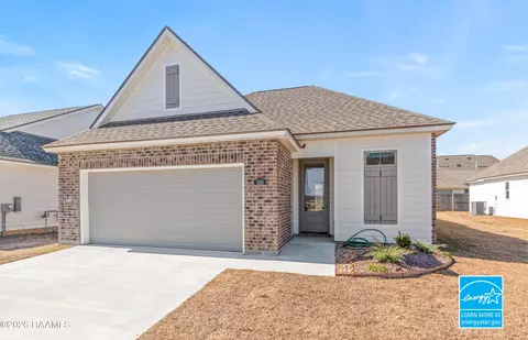 109 Lilian Ln, Maurice, LA 70555