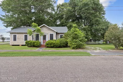 709 E Lafayette St, Abbeville, LA 70510