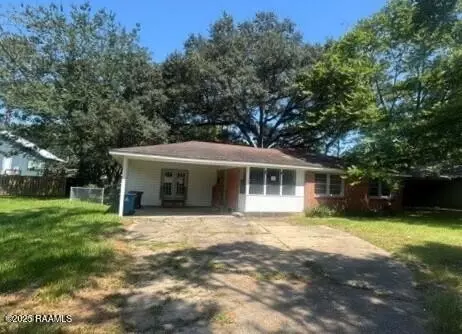 109 Plaquemine Rd, Lafayette, LA 70501