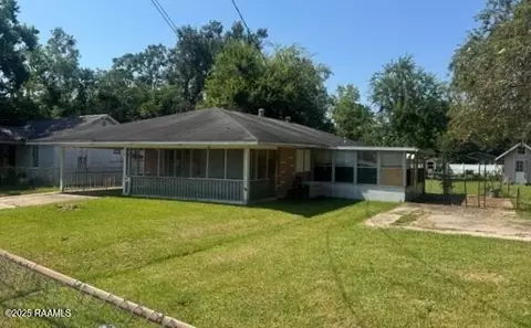 1933-1937 Church St, Jeanerette, LA 70544