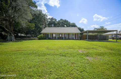 127 Sawmill St, Franklin, LA 70538