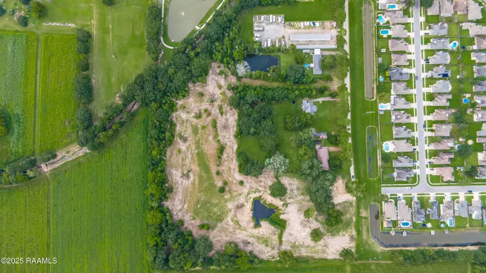  100136 Blk Minolta Rd, Youngsville, LA 70592 photo 3