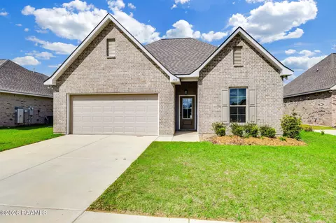 110 Elmwood Meadows Dr, Lafayette, LA 70506