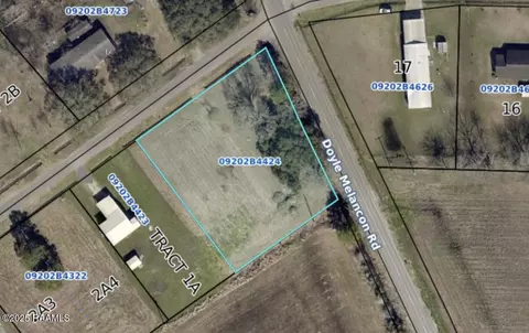 1005 Landry Rd, Breaux Bridge, LA 70517