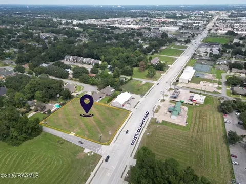 3014 Kaliste Saloom Rd, Lafayette, LA 70508