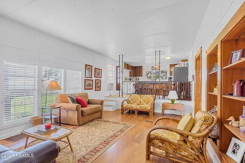 Living - 141 Martin Hebert St, Lake Charles, LA 70607 photo 4 of 4
