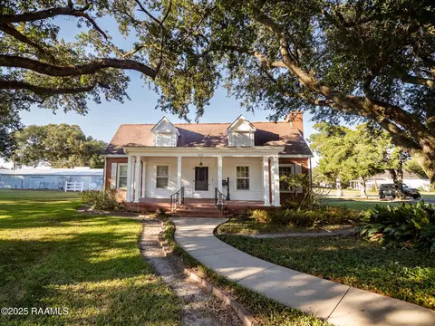 415 Mcmurtry St, Gueydan, LA 70542