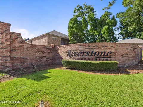 3121 Johnston St #236, Lafayette, LA 70503