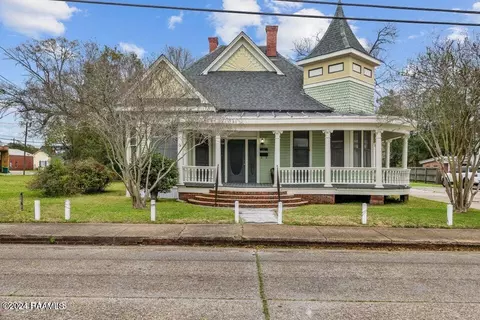 313 S Market St, Opelousas, LA 70570