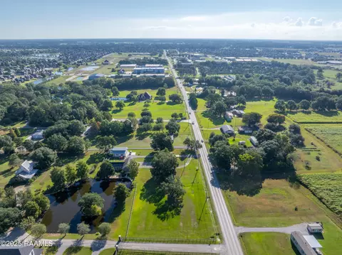 2300 E Blk E Milton Ave, Youngsville, LA 70592