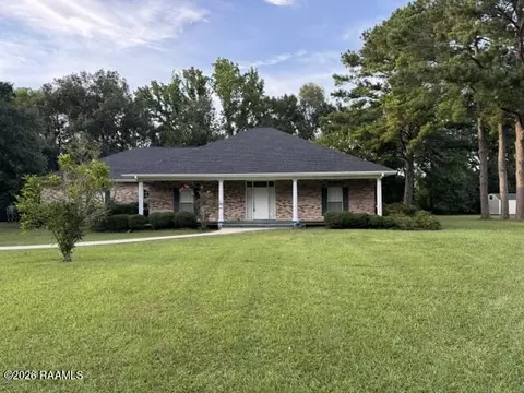 284 Meadow Cir, Opelousas, LA 70570