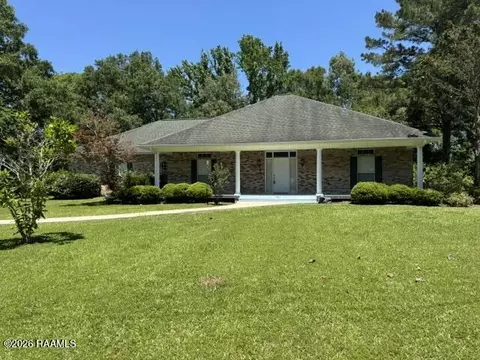 284 Meadow Cir, Opelousas, LA 70570
