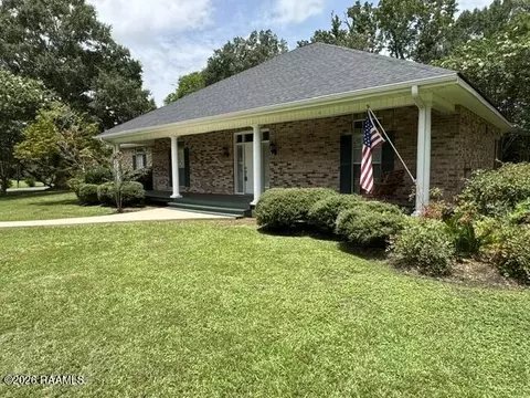 284 Meadow Cir, Opelousas, LA 70570