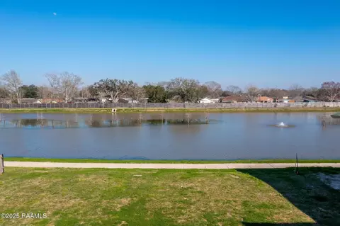 203 Waterpointe Ln, Scott, LA 70583 photo 7