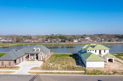 203 Waterpointe Ln, Scott, LA 70583 photo 12