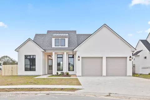 119 Travellers Palm Way, Youngsville, LA 70592
