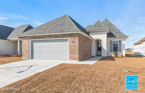 308 Gun Runner Dr, Carencro, LA 70520
