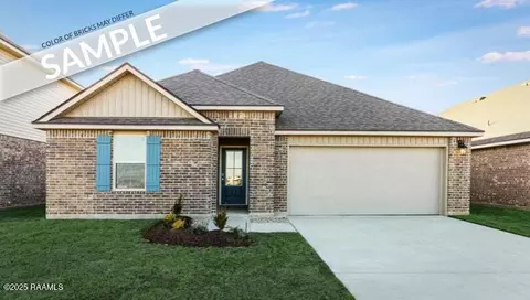 137 Ivywood Ct, Duson, LA 70529