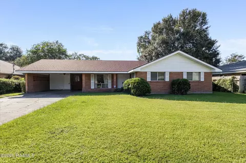 111 Delmar Ln, Lafayette, LA 70506