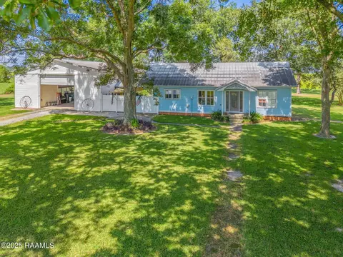 369 Ye Ole Country Rd, Iota, LA 70543