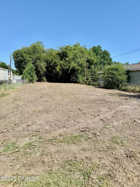 1208 Walton St, New Iberia, LA 70560
